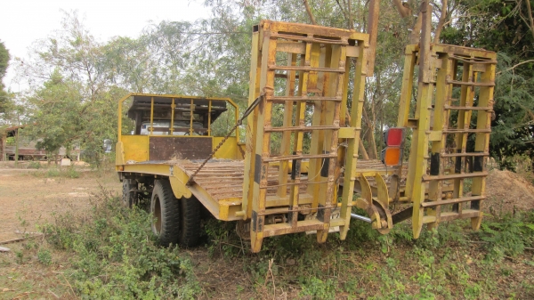 หกล้อ เทเลอร์ บันไดไฮโดรลิค ทะเบียนพร้อมชุดโอน