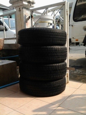 ยางรถเก๋งถูกๆครับ 185/55 ขอบ16 ปี 2010 สภาพดีอยู่ครับ