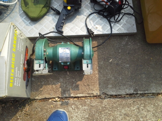 หินเจียร์แท่นตั้งโต๊ะขายครับ