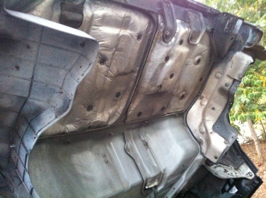 ขาย NQR 150 แรง ปี 51 ตู้ 10 บาน ยาว 5.5 เมตร ขาย NQR 150 แรง ปี 51 ตู้ 10 บาน ยาว 5.5 เมตร