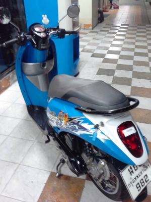 Honda Scoopy -i รถปลายปี 2554 รถคุณภาพเดิมๆ ขับง่ายขับดีสะดวกต่อการใช้งาน Honda Scoopy -i รถปลายปี 2554 รถคุณภาพเดิมๆ ขับง่ายขับดีสะดวกต่อการใช้งาน