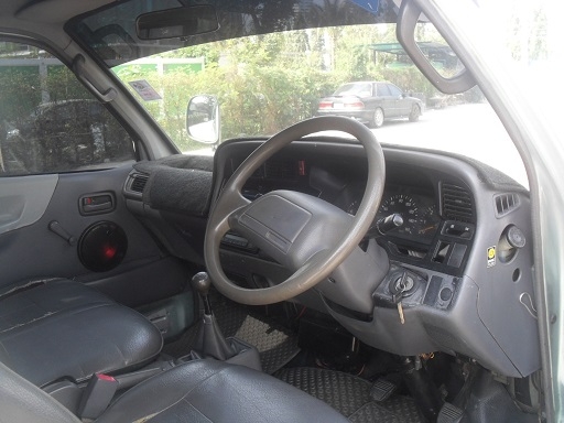 รถตู้หลังคาสูง. สภาพเดิม จัดไฟแนนท์ให้ได้