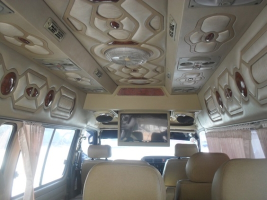 ขายรถตู้หลังคาสูง ปี2003 พร้อมชุดแต่ง มีไฟแนนท์รองรับ จัดเต็ม