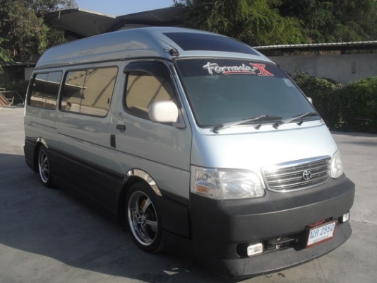 ขายรถตู้หลังคาสูง ปี2003 พร้อมชุดแต่ง มีไฟแนนท์รองรับ จัดเต็ม