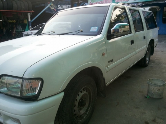 2002อีซูซุดรากอนแวน5 ประตูสุดยอดรถครอบครัว เครื่อง3.0ลิตรเทอร์โบ สภาพสวยงามเรียบร้อย ภาษีเต็ม เอกสารเต็ม พร้อมโอน ขายราคาเบาๆ 145000 ครับ