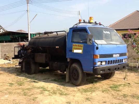 ISUZU NPR59L 110 แรง บรรจุน้ำยางได้ 5 ตัน เครื่องท้าย Isuzu มังกรทอง ฉีดยางด้วยบาร์ 4 M แฮนด์สเปย์ ระบบดูดยางเข้าถัง ปั้มลม ต้มยาง ISUZU NPR59L 110 แรง บรรจุน้ำยางได้ 5 ตัน เครื่องท้าย Isuzu มังกรทอง ฉีดยางด้วยบาร์ 4 M แฮนด์สเปย์ ระบบดูดยางเข้าถัง ปั้มลม ต้มยาง