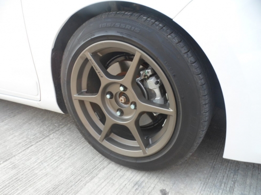 ขาย11,500.-] P1(งานCG)15"4รู100กว้าง7"ออฟ38 ที่ผมใส่อยู่"บอกเลย(สีเทาแม็กสภาพดีมาก)ยกชุด/พร้อมยางบริสโตน185/55/15ดอกยางเต็มสวย  **ใครสนใจเด่วผมถอดขายให้เลย5555 ^^