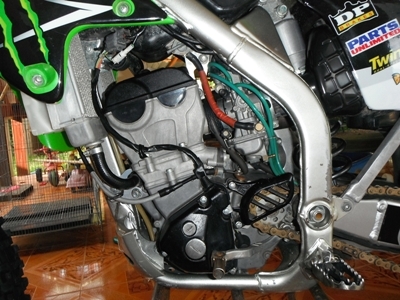 ขายโมโตครอส KXF250 ปี05 สภาพสวยกริ๊บ(ขายแล้ว ..ส่งไปกระบี่แล้วครับ) ขายโมโตครอส KXF250 ปี05 สภาพสวยกริ๊บ(ขายแล้ว ..ส่งไปกระบี่แล้วครับ)