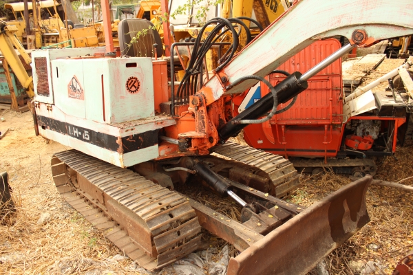 ขายรถแบคโฮ KUBOTA: KH15 เทียบเท่า pc30 สภาพมาเดิมๆ เครื่อง 3 สูบ ราคา 185,000 บาท