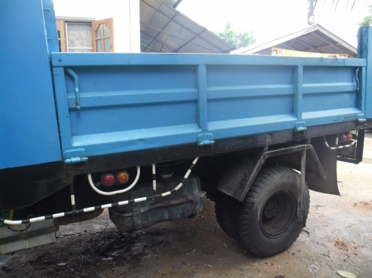 ขาย หกล้อดั้ม FRR 175 แรงม้า ด่วนมาก ต้องการใช้เงิน