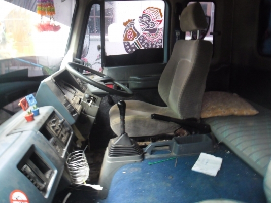 ขาย หกล้อดั้ม FRR 175 แรงม้า ด่วนมาก ต้องการใช้เงิน