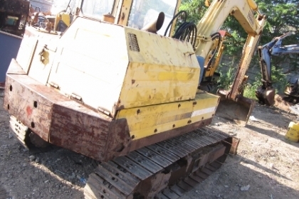 ขายรถแบคโฮ YANMAR: YB 40 ขนาดแรงขุด 40 แรง พร้อมตู้เก๋ง เครื่องดีเซล 3 สูบ แบบ TURBOพร้อม ราคา 198,000 บาท