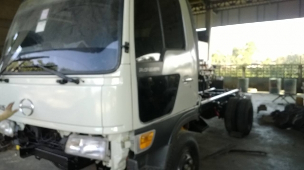 หัว-คัสซี HINO FC4J เก็บงานใหม่หมด เครื่องเดิม คัสซีเดิม หัววางใหม่...