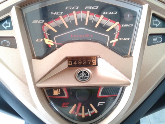 Mio 125i รถบ้าน สภาพเดิม ปี56 Mio 125i รถบ้าน สภาพเดิม ปี56