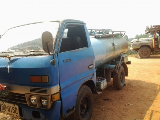 ISUZU เครื่อง85แรง4 ล้อติดถังดูดส้อมทะเบียน ม79 ISUZU เครื่อง85แรง4 ล้อติดถังดูดส้อมทะเบียน ม79