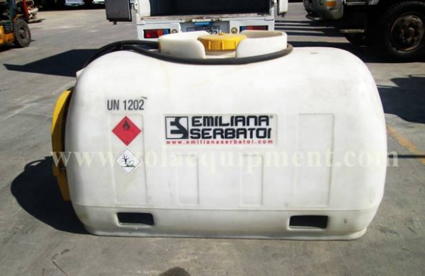 ถังน้ำมันเชื้อเพลง 2012 Emiliana Serbatoi Hippotank 980 ของนำเข้าจากต่างประเทศ สนใจติดต่อ 081-986-1114