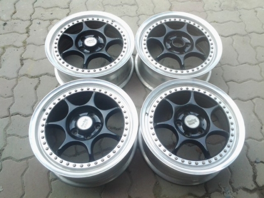 ขอบ16  ล่อนอก 5รู100  อัลติส  ท้ายโด่ง  โตต้าวิส