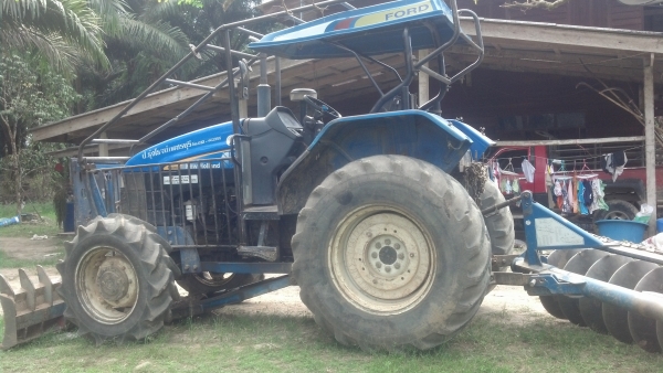 ขายรถไถ New Holland รุ่น TS6000