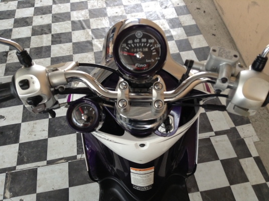 ขาย!!!ยามาฮ่าฟีโน่เกน้ำมันแยก ปี55 รถเครื่องดีคับ มีเล่มทะเบียนครบ ภาษีไม่หมด