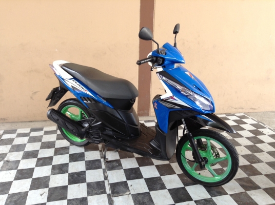 ขาย!!!ฮอนด้าคลิ๊กไอ รุ่นท๊อปล้อแม็ก ปี52 รถเครื่องดีคับ มีเล่มทะเบียนครบ ภาษีไม่หมด