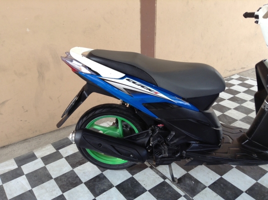 ขาย!!!ฮอนด้าคลิ๊กไอ รุ่นท๊อปล้อแม็ก ปี52 รถเครื่องดีคับ มีเล่มทะเบียนครบ ภาษีไม่หมด