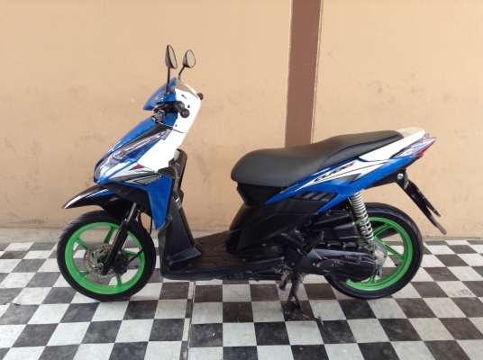 ขาย!!!ฮอนด้าคลิ๊กไอ รุ่นท๊อปล้อแม็ก ปี52 รถเครื่องดีคับ มีเล่มทะเบียนครบ ภาษีไม่หมด