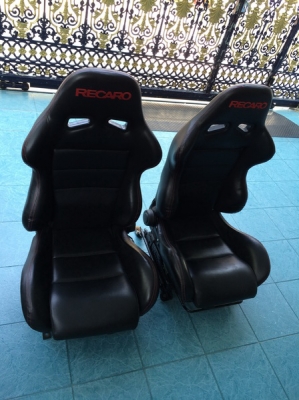 ขาย เบาะ RECARO สภาพสวย ปีกเเน่น  1คู่