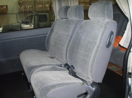 ขายรถตู้ toyota superwagon สภาพดี 1996 เบนซิน