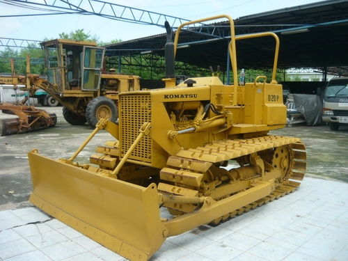 รถดันดิน Komatsu D20-5 พร้อมใช้งาน รถนอกแท้ๆ  พร้อมใช้งาน