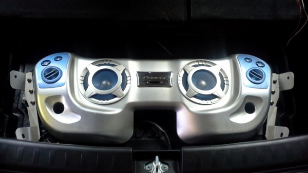 ลำโพงแผง Pioneer ขับเสียง 4 ทิศทาง เบส กลาง แหลม