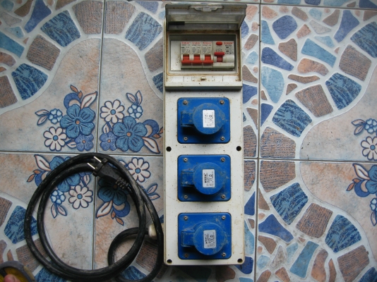 ขาย POWER ปลั๊ก  ใช้ในงานรับเหมาหรือไซด์งาน  1อัน