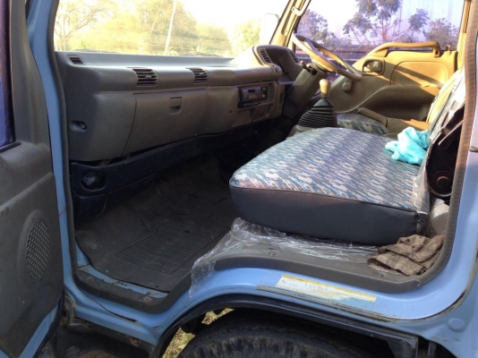 ***ขายแล้วครับขอบคุณ Truck2hand ขาย6ล้อดั๊มดินสวยๆ ISUZU NPR120 NPR66LX5T ฝาขาวห้างแท้ปี39 เครื่องเดิมเกียร์เดิมแน่น แรงไม่เยิ้ม ช่วงล่างเดิม คัสซีสวยไม่ปะไม่ดาม กระบะดั๊มเหล็ก6ตันยิงหน้า ยาว3.80ม.สภาพสวย พื้นสวยข้างสวย หัวเก๋งสวย มีเก็บสีมาบางจุด ภายในสว