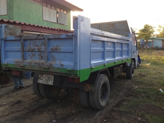 ***ขายแล้วครับขอบคุณ Truck2hand ขาย6ล้อดั๊มดินสวยๆ ISUZU NPR120 NPR66LX5T ฝาขาวห้างแท้ปี39 เครื่องเดิมเกียร์เดิมแน่น แรงไม่เยิ้ม ช่วงล่างเดิม คัสซีสวยไม่ปะไม่ดาม กระบะดั๊มเหล็ก6ตันยิงหน้า ยาว3.80ม.สภาพสวย พื้นสวยข้างสวย หัวเก๋งสวย มีเก็บสีมาบางจุด ภายในสว