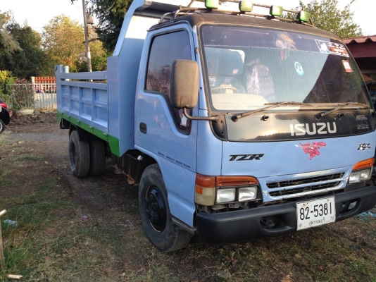 ***ขายแล้วครับขอบคุณ Truck2hand ขาย6ล้อดั๊มดินสวยๆ ISUZU NPR120 NPR66LX5T ฝาขาวห้างแท้ปี39 เครื่องเดิมเกียร์เดิมแน่น แรงไม่เยิ้ม ช่วงล่างเดิม คัสซีสวยไม่ปะไม่ดาม กระบะดั๊มเหล็ก6ตันยิงหน้า ยาว3.80ม.สภาพสวย พื้นสวยข้างสวย หัวเก๋งสวย มีเก็บสีมาบางจุด ภายในสว