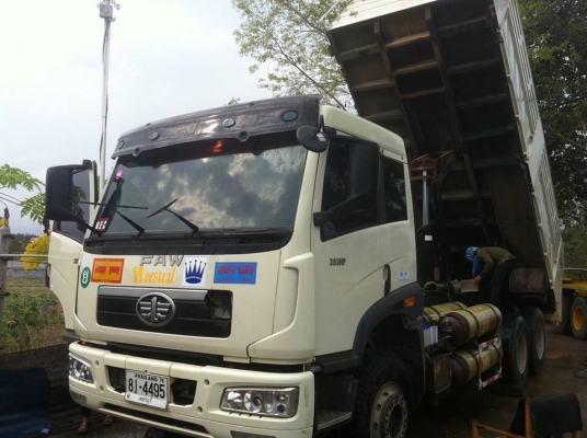 FAW 10 ล้อดั้ม 2 เพลา 380 HP แก๊ส CNG 100\% 8 ถัง FAW 10 ล้อดั้ม 2 เพลา 380 HP แก๊ส CNG 100\% 8 ถัง