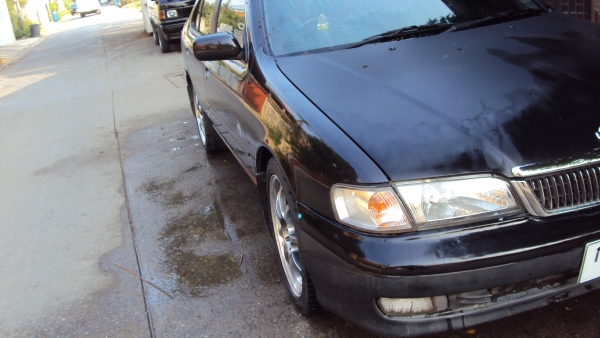 ขายนิสสัน ซันนี่B14เกียร์ออโต้1600หัวฉีดLPGl4เดีอนธันวาปี99