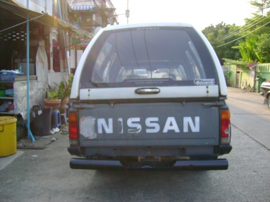 NISSAN BIG M ตอนเดียว เครื่องดีเซล 2500 CC สภาพดี