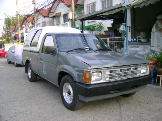 NISSAN BIG M ตอนเดียว เครื่องดีเซล 2500 CC สภาพดี