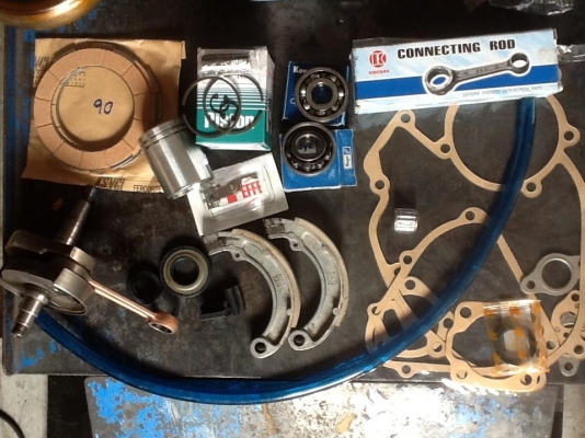 Ya vespa shop เสนอ งานผ่าเครื่องvespa แบบจบๆ( ไม่ใช้งานเหมาเพื่อลดต้นทุน)