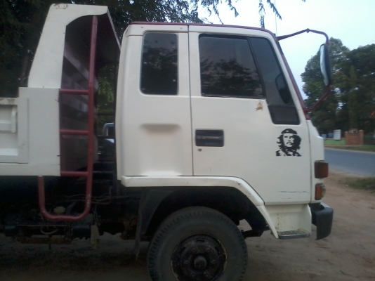 อีซูซุ ร็อคกี้ดั้ม165แรง สภาพสวยพร้อมใช้งาน690000ราคาคุยได้ ทะเบียนพร้อมโอน