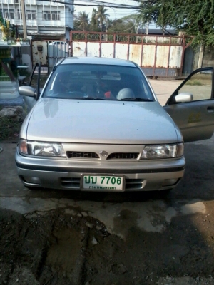 รถกระบระแค๊ป nissan nv