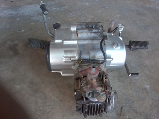 ขายแล้วครับเครื่องwave110////ราคา4000บาท/////น้องที่หนองหญ้าปล้องมารับถึงบ้านครับ