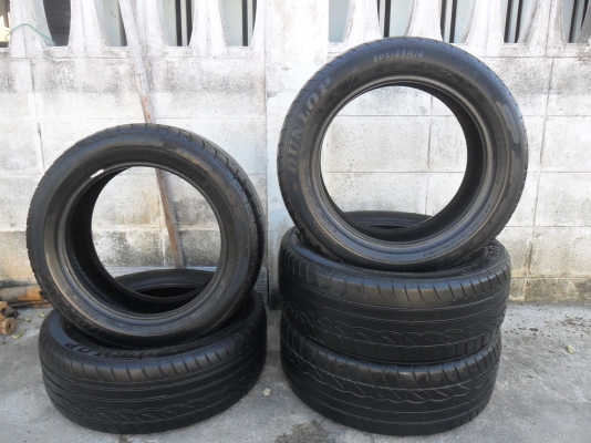ยาง DUNLOP 205/55R16 ปี10