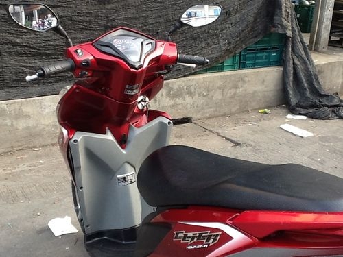 HONDA CLICK125iคอมบายเบรครถแค่8เดือนตัวใหม่ล่าสุดระบบหัวฉีด HONDA CLICK125iคอมบายเบรครถแค่8เดือนตัวใหม่ล่าสุดระบบหัวฉีด