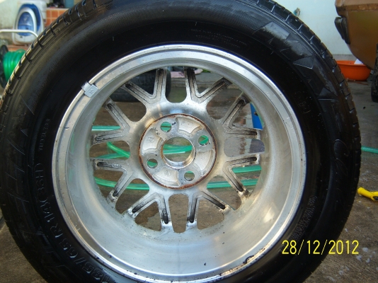 ขายล้ออะไหล่ แม็กซ์พร้อมยาง 4รู 100