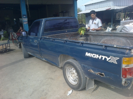 ขายแล้วครับขายไม่ตี้ เครื่อง3Lแอร์เย็น ทะเบียนขาด50 ไม่มีฝาท้ายครับรถใช้งานอยู่ 68000 บางใหญ่ นนทบุรี 089-1436996