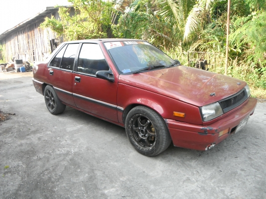 ขายรถยนต์ มิตซูบิชิ สีแดงเลือดหมู