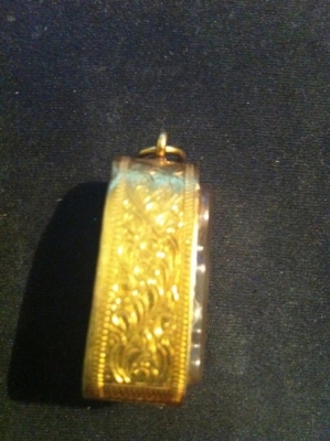 หลวงปู่ทวด เนื้อว่าน เลี่ยมทอง