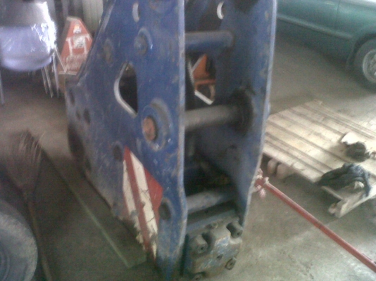 ขายหัวเจาะติดแบคโคPC300