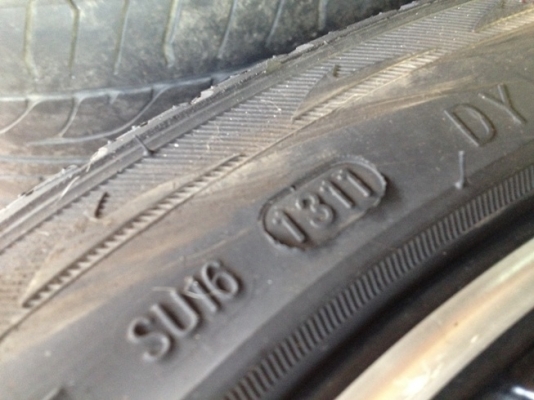 ขายแม็กซ์มือ2 ลายProject D 05 ขอบ17 5รู100/114+ ยางปี11 ถูกก